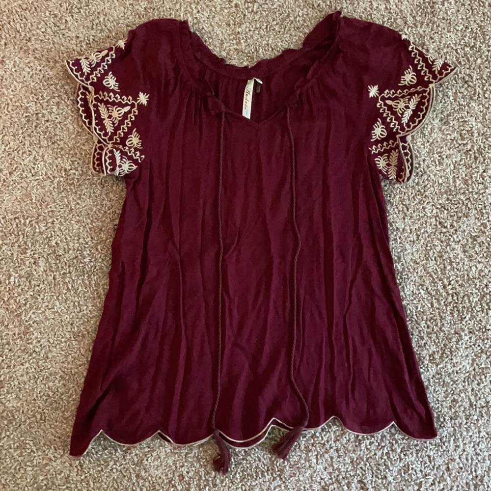 Maroon short sleeve embroidered blouse
